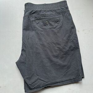 Denver Hayes shorts sz 44